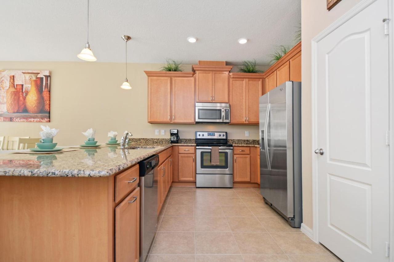 Four Bedrooms Townhome 5120 キシミー エクステリア 写真